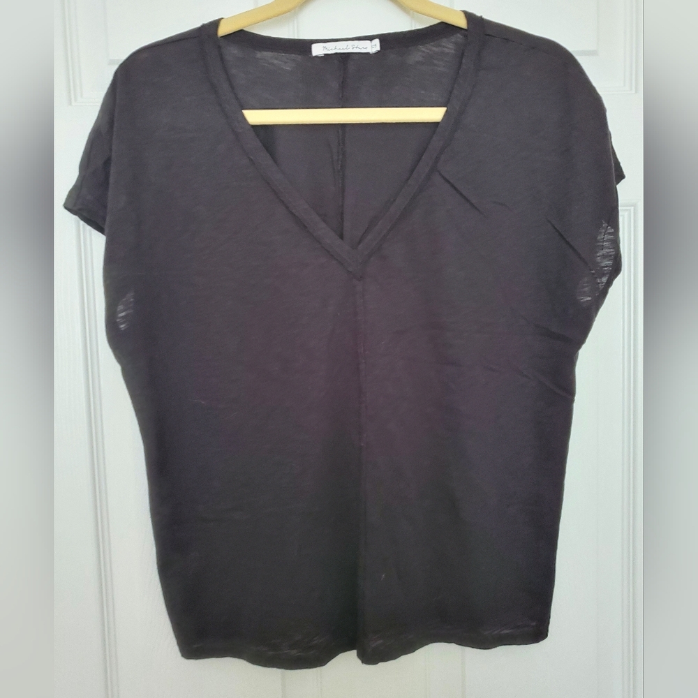 Michael Stars Black V-Neck Shirt - One Size